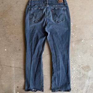 Levis 529 curvy boot cut